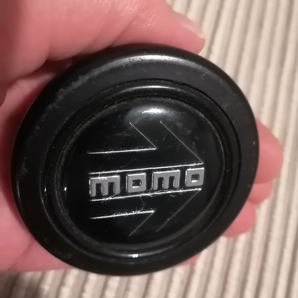 Vintage Momo steering wheel horn button